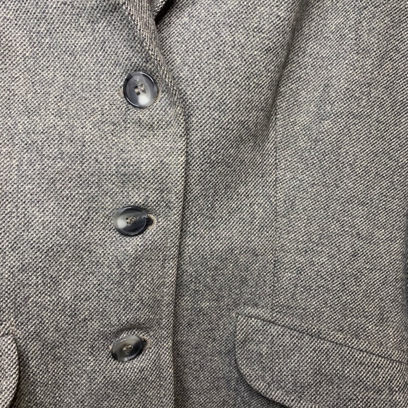 GRAY BLAZER | REAL SILK INTERIOR - Picture 2 of 5
